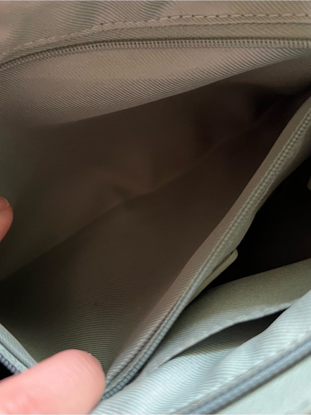 Frye & Co. Crossbody Bag - Picture 5 of 11